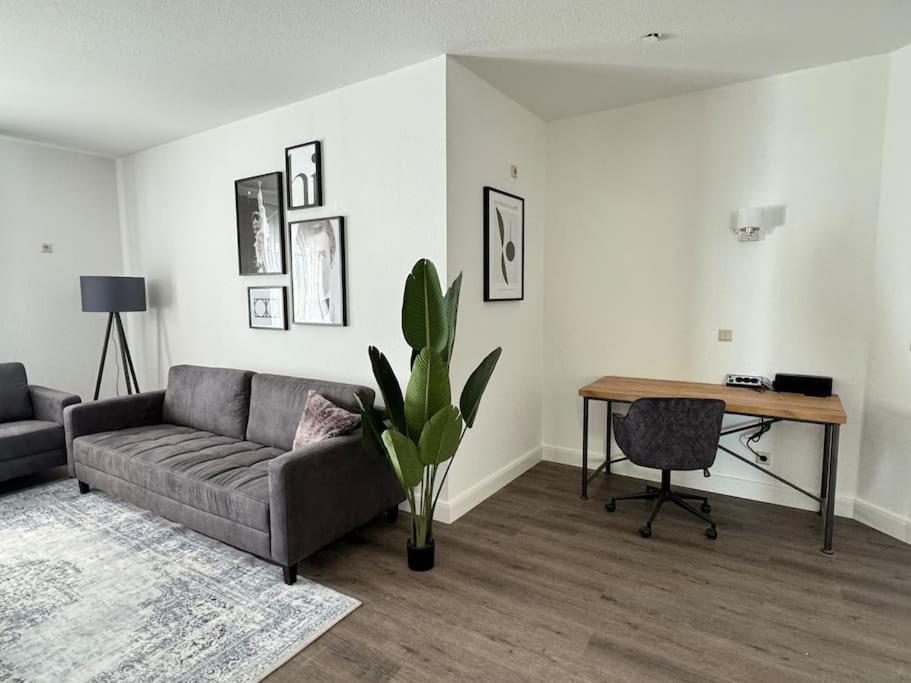 220 Qm Penthouse Wohnung Mit Fahrstuhl - Ohne Spa City Airport City Airport Mannheim Exterior foto