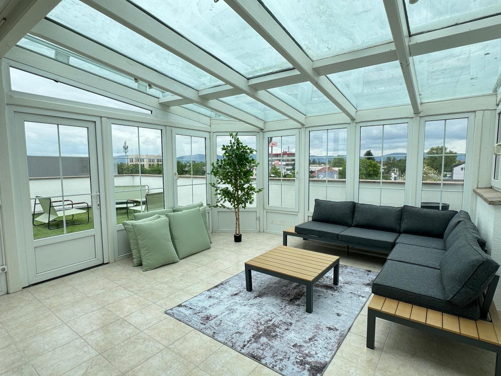 220 Qm Penthouse Wohnung Mit Fahrstuhl - Ohne Spa City Airport City Airport Mannheim Exterior foto