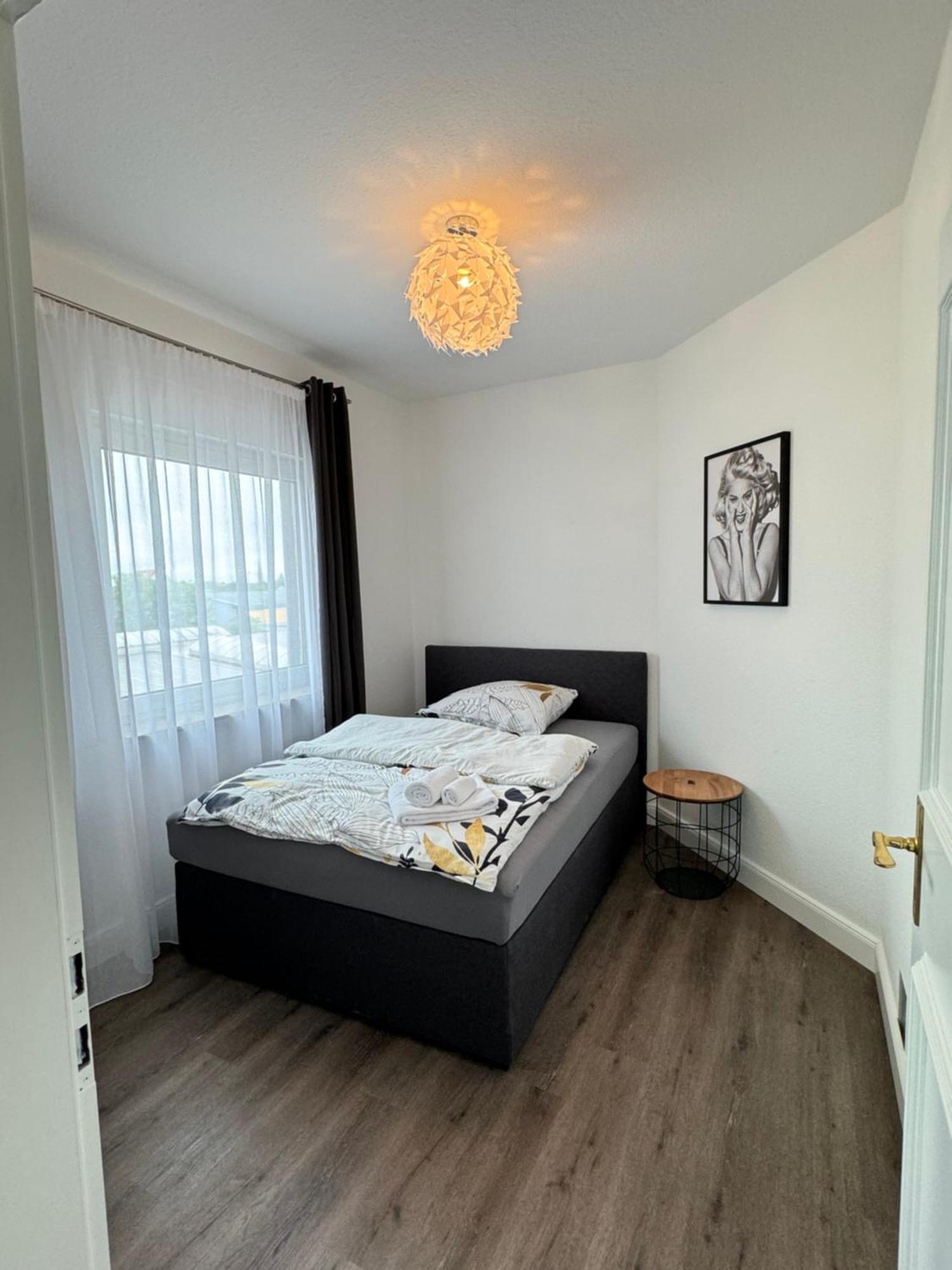 220 Qm Penthouse Wohnung Mit Fahrstuhl - Ohne Spa City Airport City Airport Mannheim Exterior foto