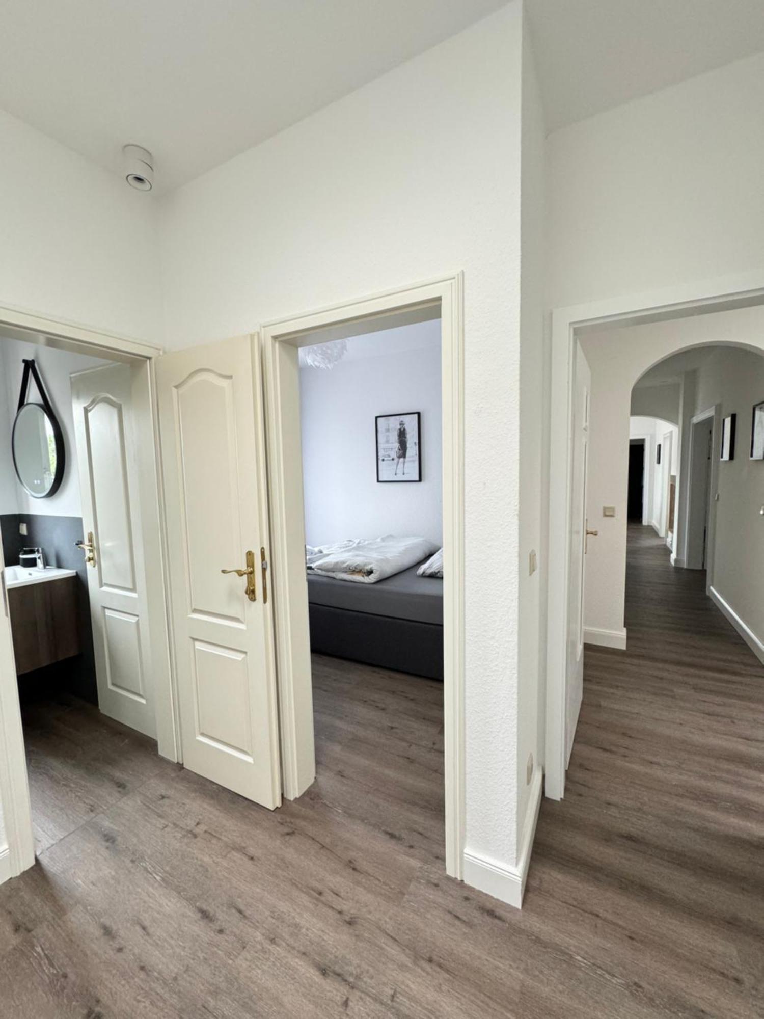 220 Qm Penthouse Wohnung Mit Fahrstuhl - Ohne Spa City Airport City Airport Mannheim Exterior foto